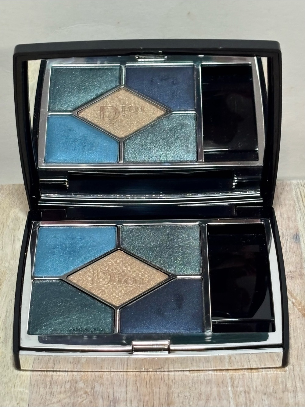 Dior eyeshadow palette 279 denim